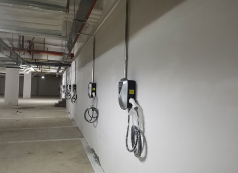 小區地下停車場7kw充電樁安裝項目案例(圖1)